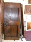 Porta rustica del ' 700 in castagno restaurata.