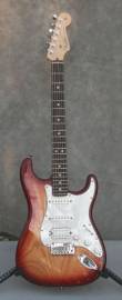 FENDER STRATOCASTER